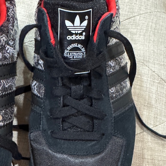 Adidas Women's Black and Red Paisley Sneakers - Picture 5 of 6